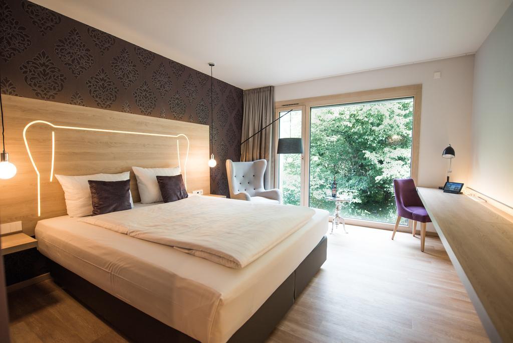 Parkhotel Schillerhain Kirchheimbolanden Extérieur photo