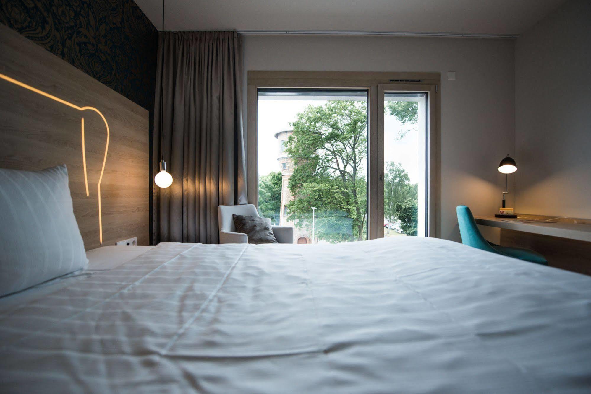 Parkhotel Schillerhain Kirchheimbolanden Extérieur photo