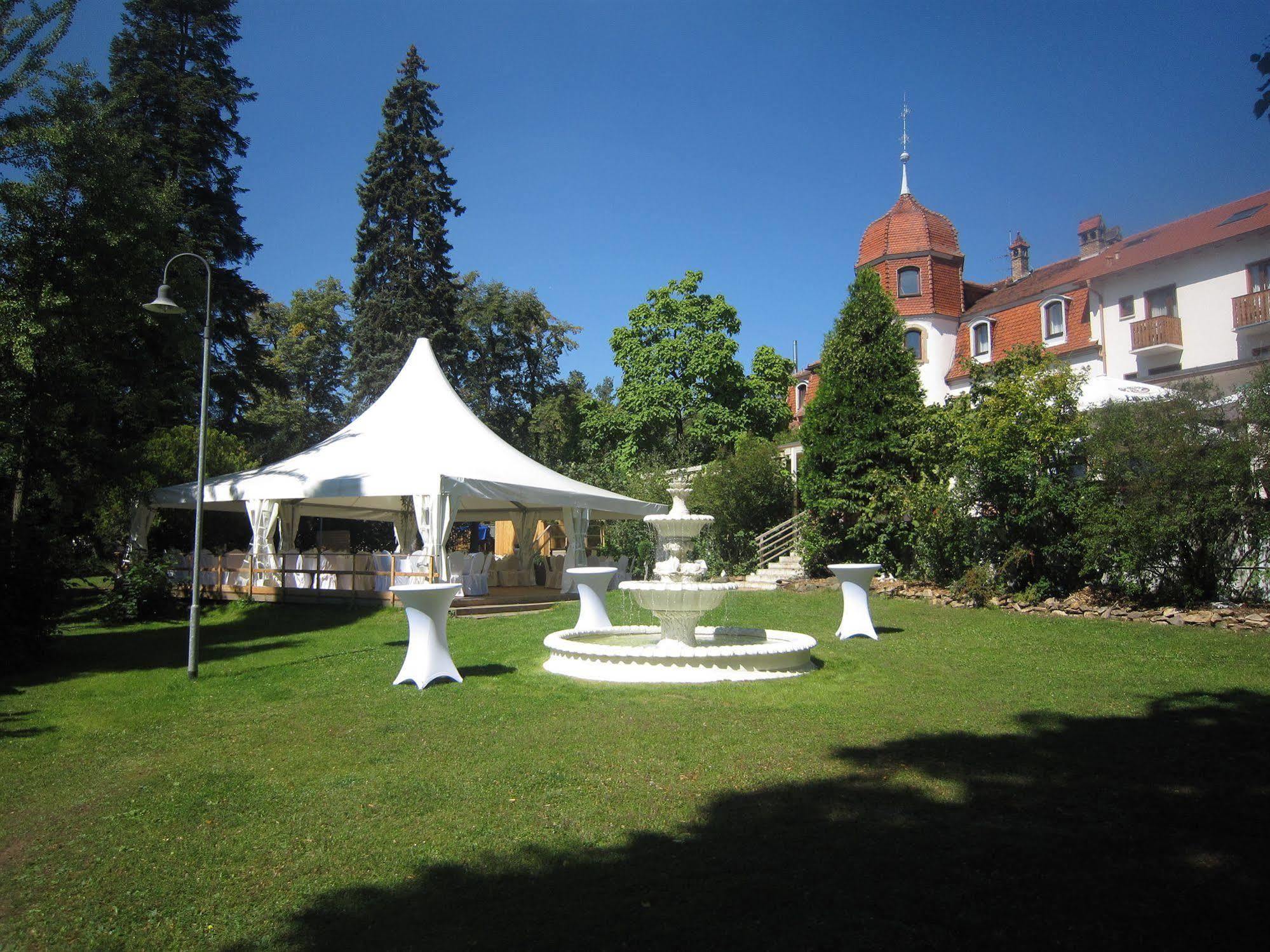 Parkhotel Schillerhain Kirchheimbolanden Extérieur photo